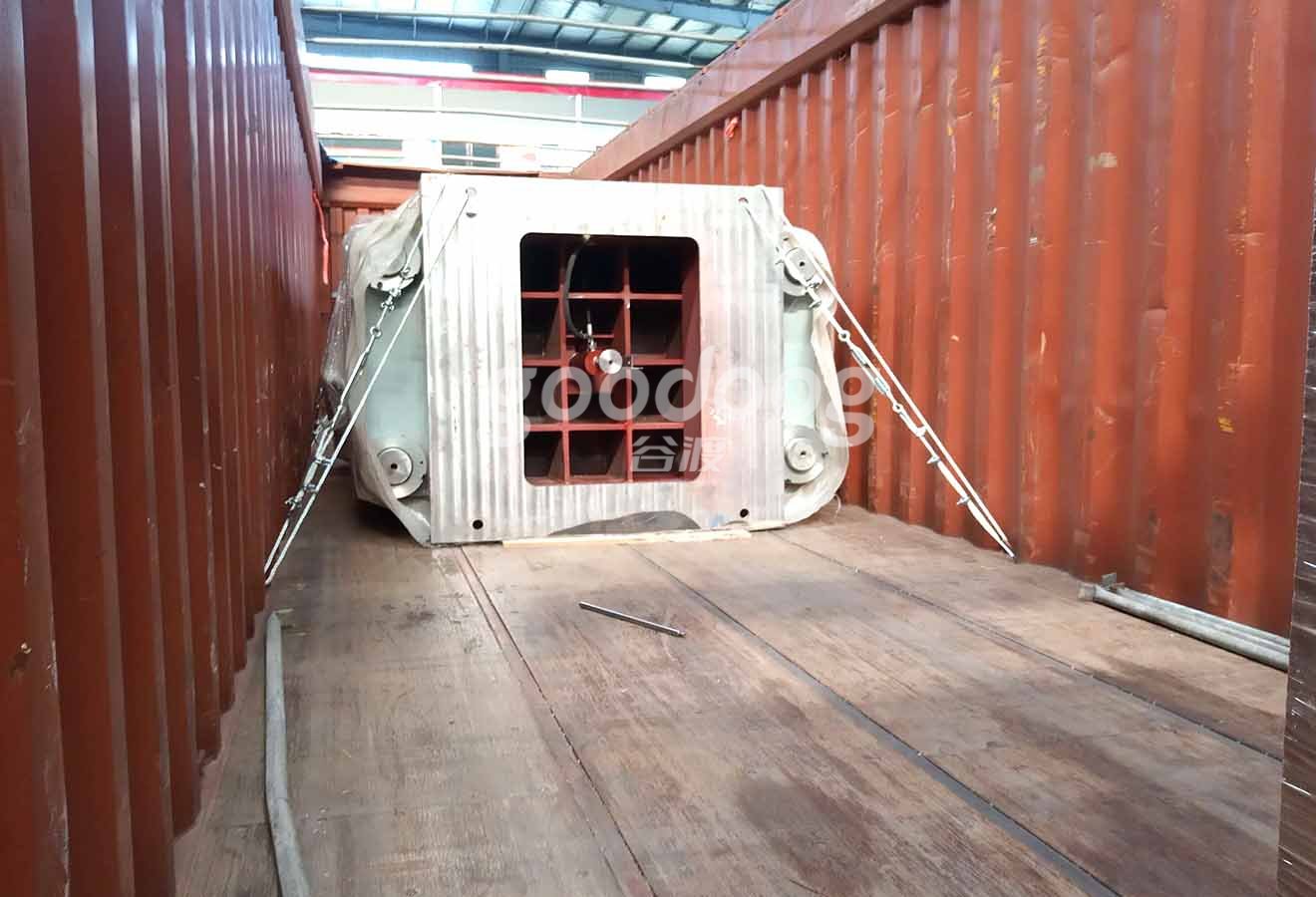 SHA-COLOMBO-40OT 液压机